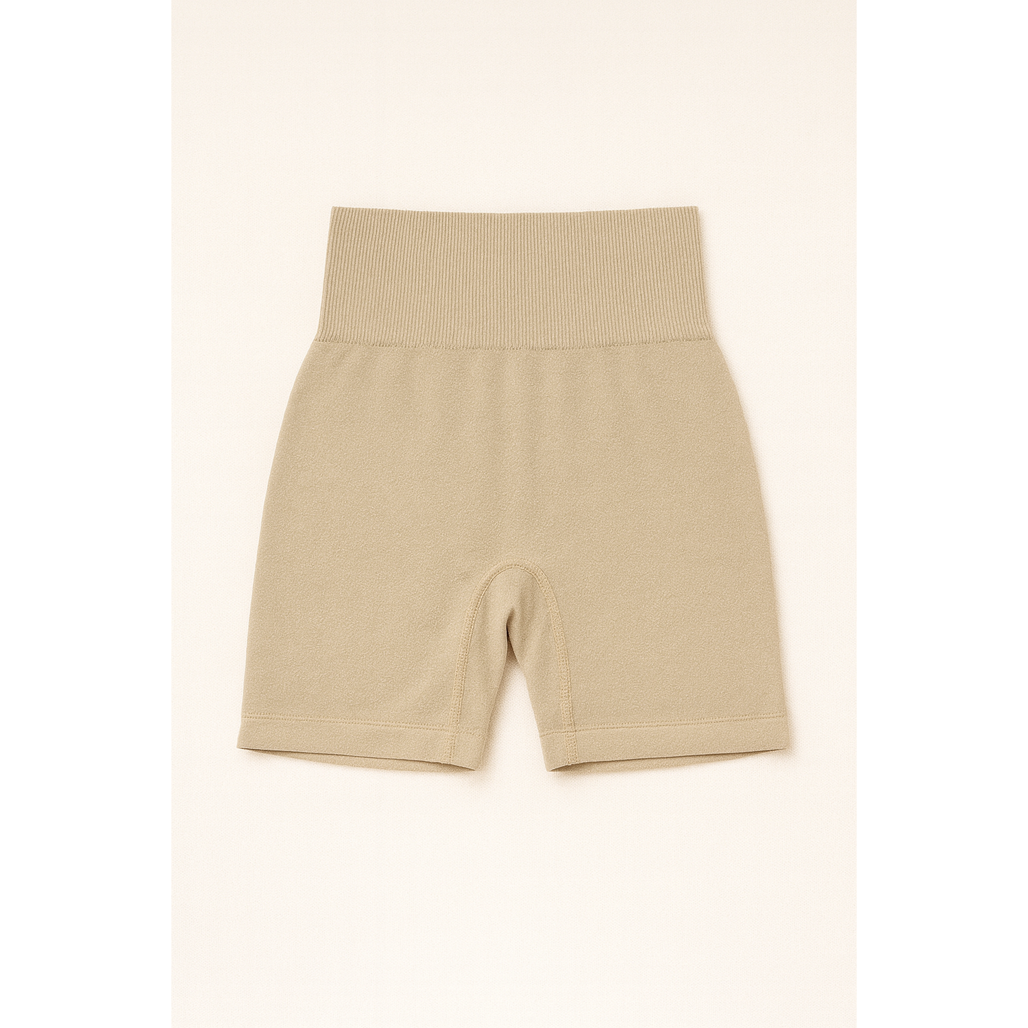 Scrunch Shorts - Beige